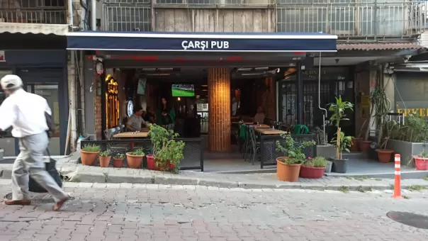 Çarşı Pub Sahne Beşiktaş Canlı Müzik