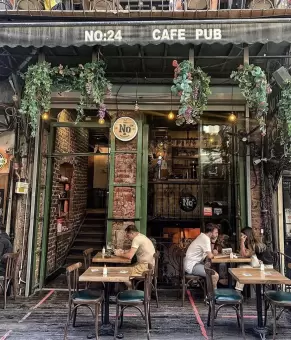 No 24 Pub Beşiktaş